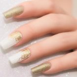 ジェルネイルが伸びたときの対処方法