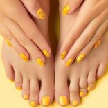 おひつじ座ネイル