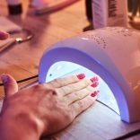 セルフジェルネイルが割れる原因と対策